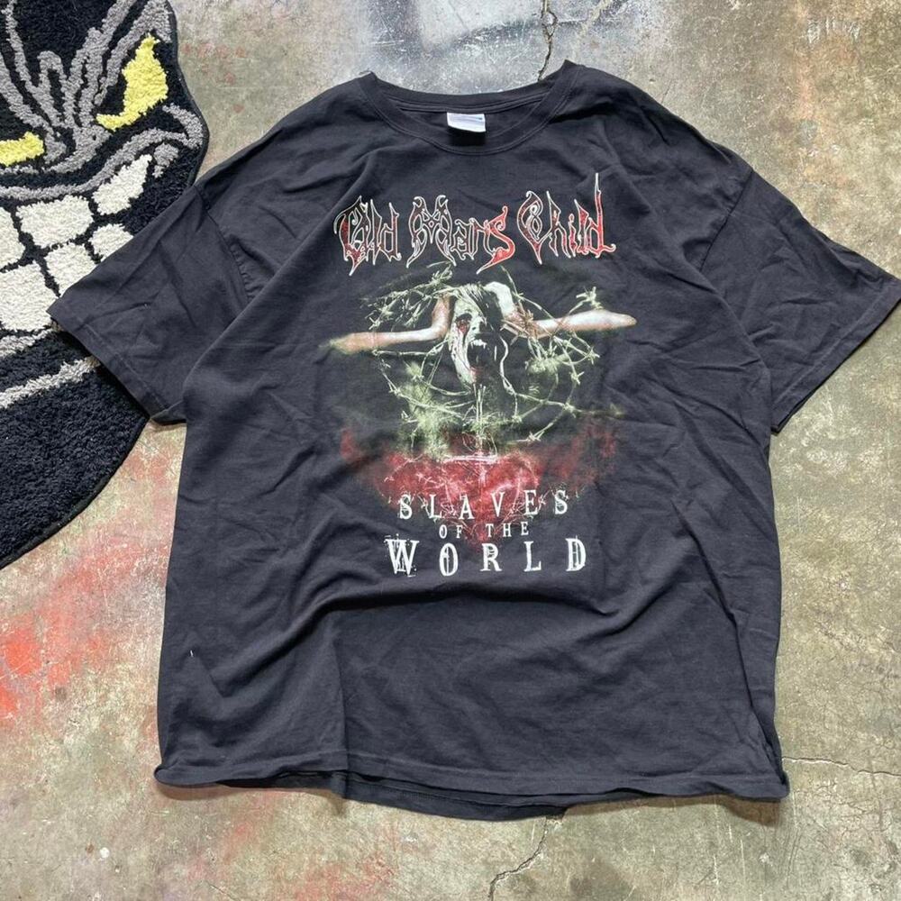 Black and red old mans child tee